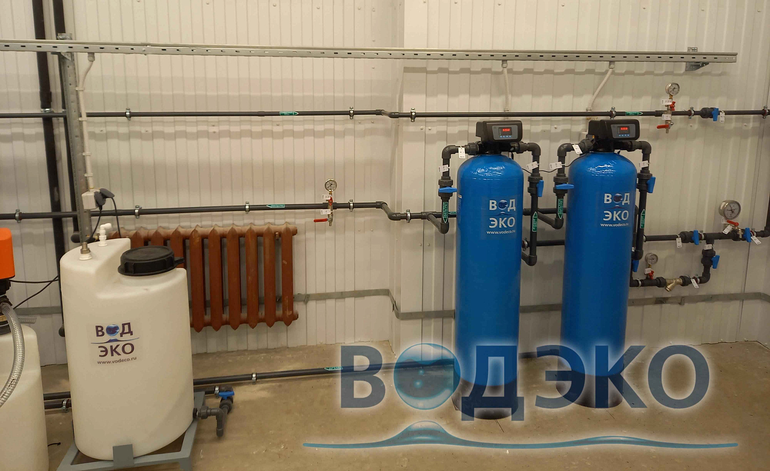 Станция АКВАФЛОУ для подготовки воды с электропроводностью менее 20 мкСм/см